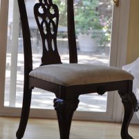 re-upholsteringa-chair